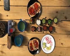 La Ambivalencia Taquería