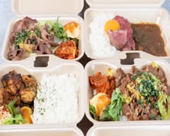 焼肉屋が作る本気の焼肉弁当とスパイスカレー‼六べこ六本松店YAKINIKU and SPICECURRY