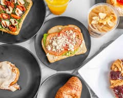 Kahlo cafe (2035 Mission Avenue)