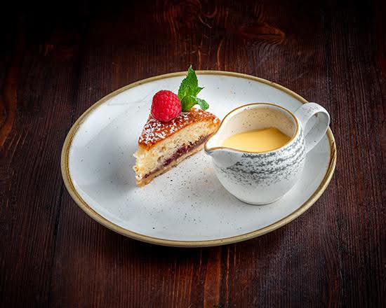 RASPBERRY SPONGE PUDDING (V)