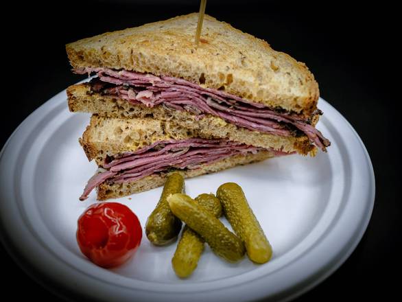 Pastrami sandwich
