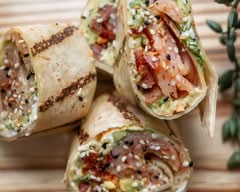 Makana's (609 Cookman Avenue)