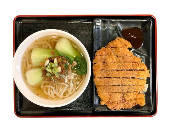 Deep-Fried Pork Cutlet Noodles(日式豬排麵)