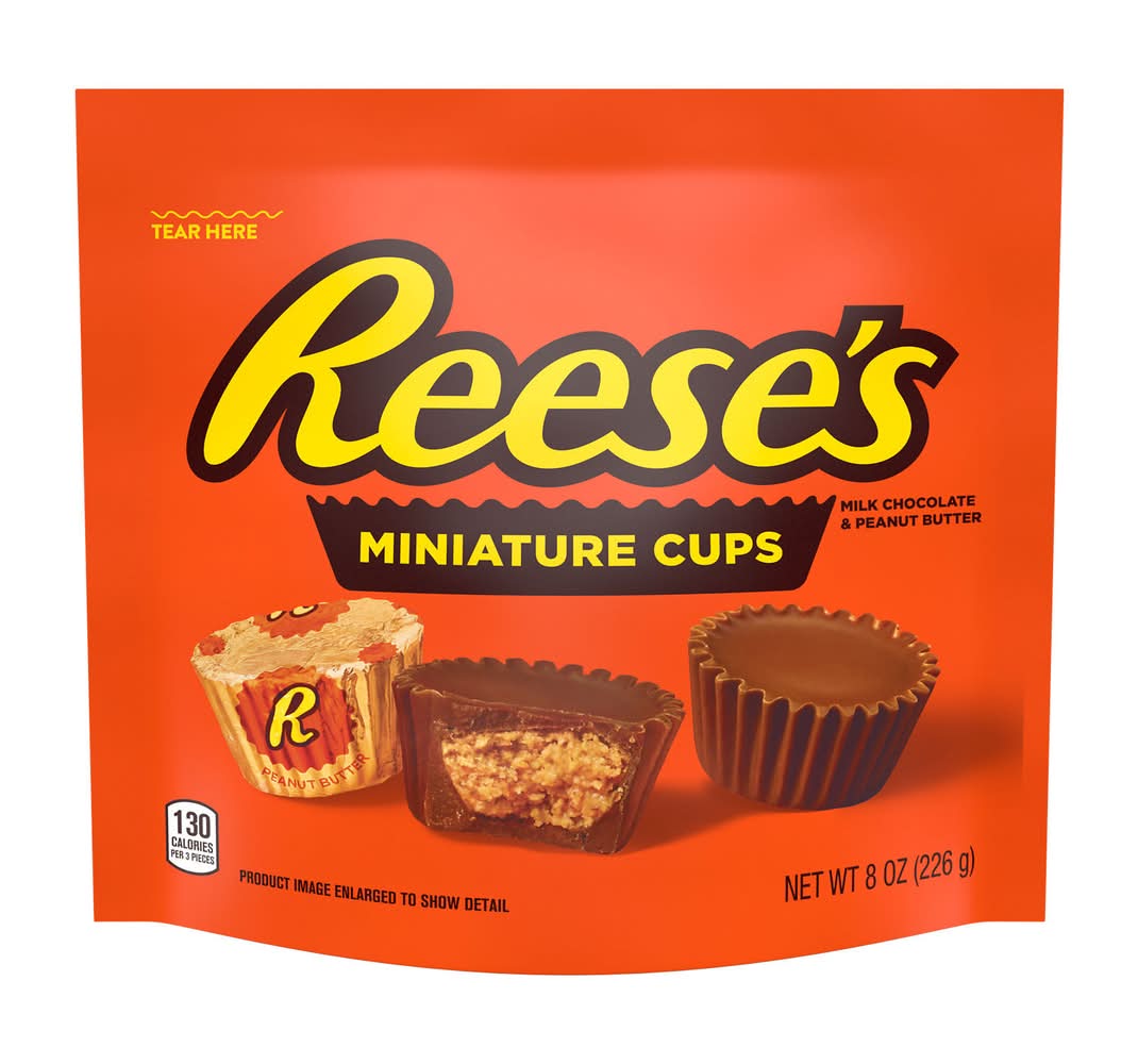 Reese's Miniature Cups Candy, Milk Chocolate & Peanut Butter (8 oz)