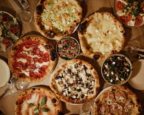 Mazuma Pizzeria