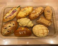 街のパン屋さん �ふ・る・る Town bakery Fu・Ru・Ru