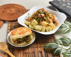 小巧陝西涼皮肉夾饃