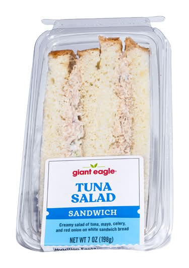 Giant Eagle Tuna Salad Sandwich (7 oz)