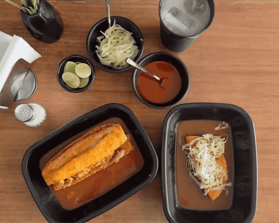 La Ahogaderia Del Puerto (Puerto Vallarta)