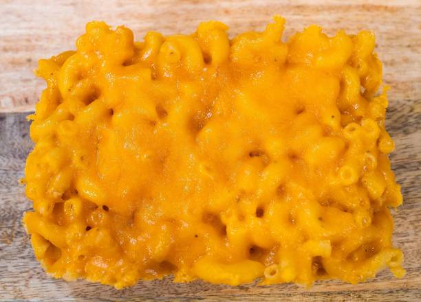 BAKED MAC & CHEESE