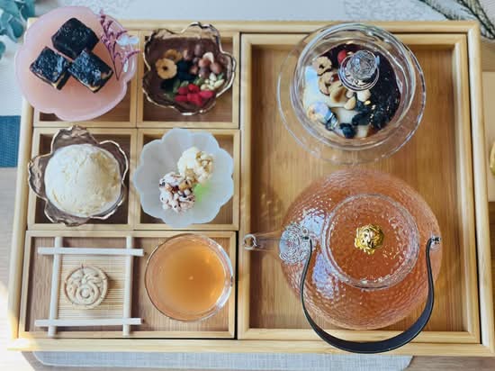 中国伝統ハーブ専門 Chinese traditional Herb tea cafe