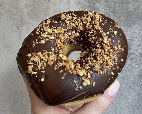 Donut Chocolate & Hazelnuts