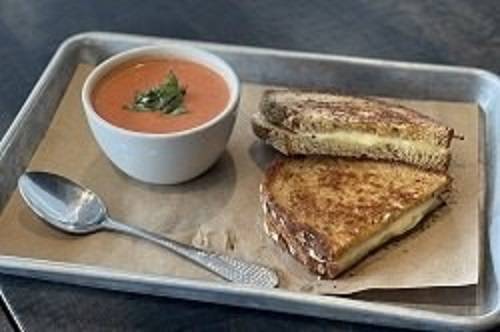 GRILLED CHEESE AND TOMATO SOUP