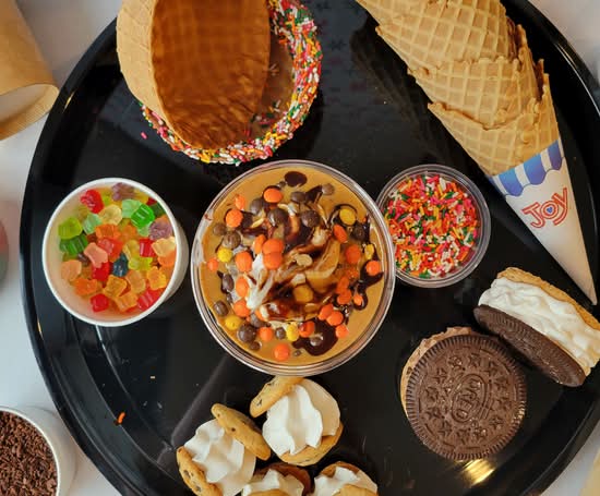 Mickey's Ice Cream Kitchen (370 Lake Avenue)