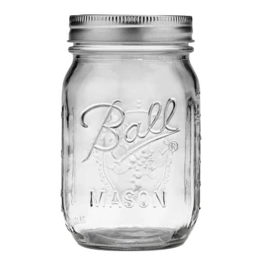 Ball Regular Mouth Pint Glass Mason Jar With Lid and Band (16 oz)