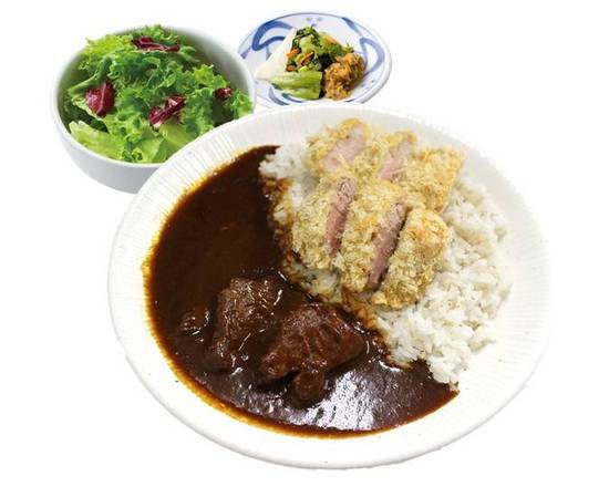 ボリューム満点！ かつカレーセット