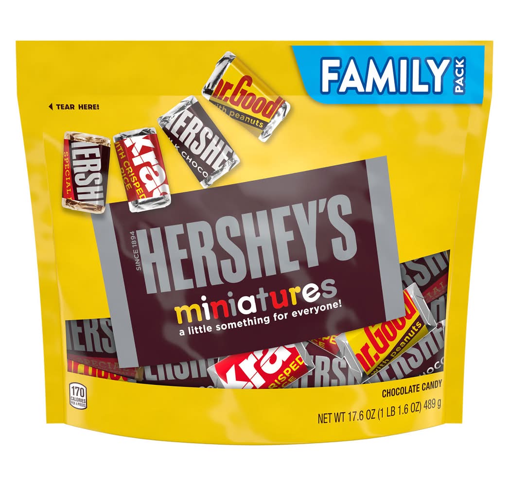 Hershey's Miniatures Chocolate Candy, Assorted (17.6 oz)