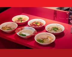 Due Italian 黃金鹽拉麵 MITSUI OUTLET PARK 台中港店