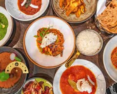 4 Flames Fusion Indian Cuisine