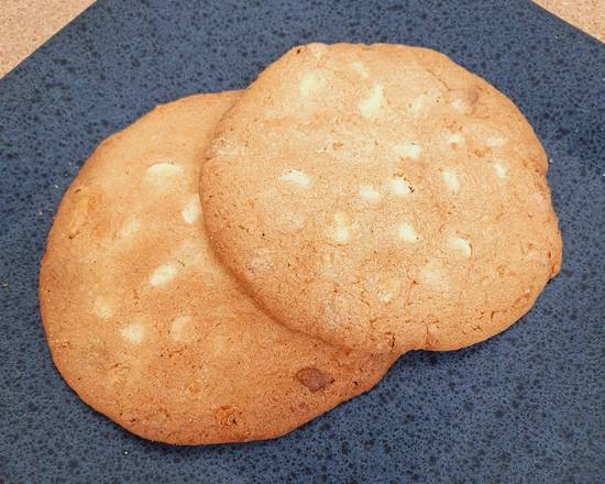 Macadamia Nut Cookie