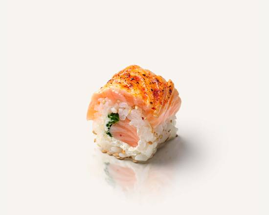 California Salmon Aburi Roll - 6 pièces