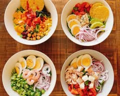 彩りサラダ＆贅沢プレートが人気！【Plus Garden Cafe】Colorful salads and luxurious plates are popular! [Plus Garden Cafe]			