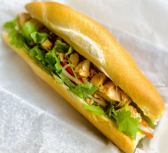 Chicken Banh Mi