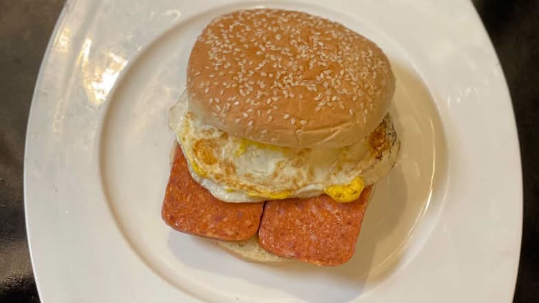 Portuguese Sausage & Egg Sandwich Combo