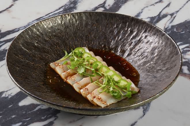 Yellowtail Serrano & Peppercorn Tiradito (8)