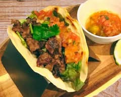 タコス ラボ TACOS LAB