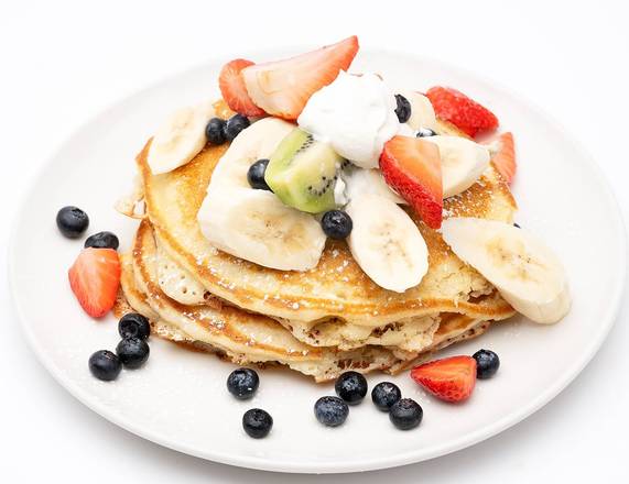 Buttermilk Pancakes with Fresh fruit