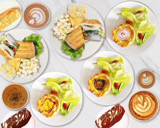 Tulipán Y Media Luna -Barra De Café-