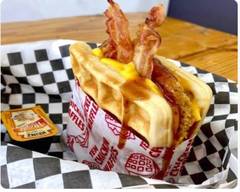 Ten Chicken Waffles (Nainari)