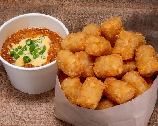 VEGAN CHILI CHEESE TOTS