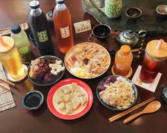玖盞茶坊 茶飲／刨冰／鍋燒／水餃