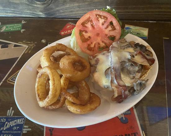 Order Lindy Special Chicken Sandwich food online from Lindburgers store, Jupiter on bringmethat.com