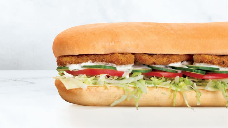Large Breaded Chicken Sub Combo / Grand sandwich au poulet pané