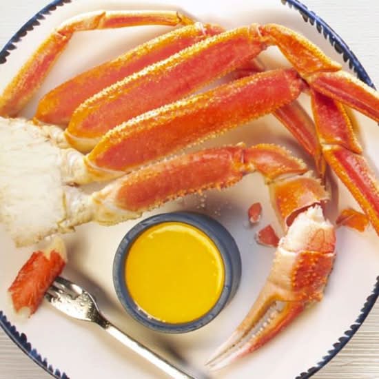 Snow Crab Legs (1/2 pound)