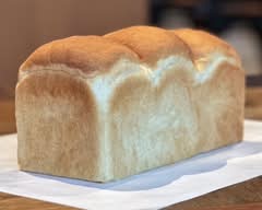 ワンハンドレッドベーカリー大府 WANHANDBAKERYOBU