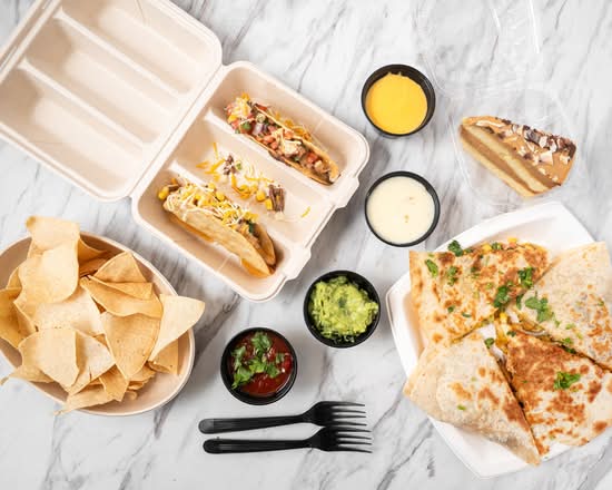 Guac-O-Licious Mexican Grill (100 North 9th Street)
