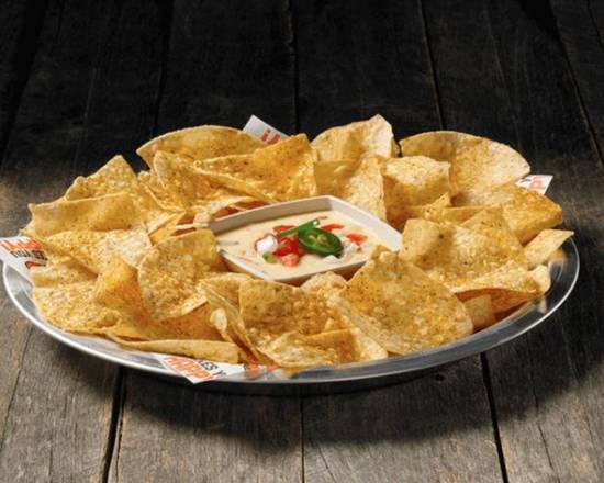 Chips & Queso