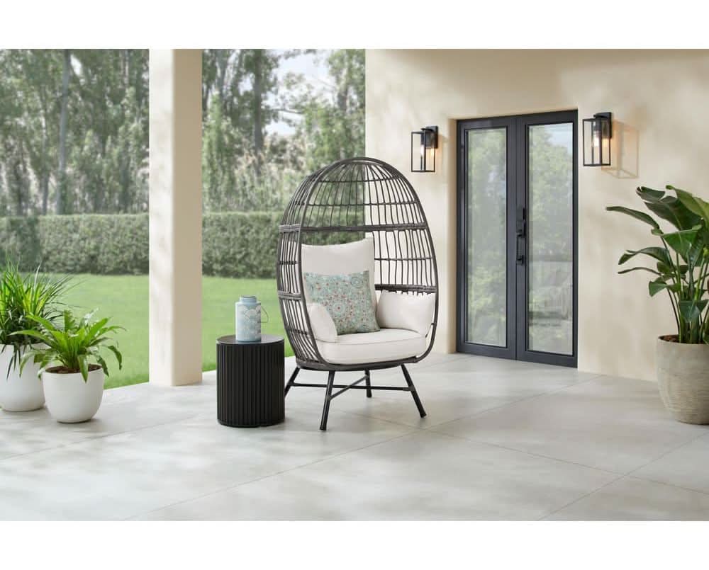 HAMPTON BAY Breezy Bay Gray Wicker Outdoor Egg Chair With Cushionguard Almond Cushions