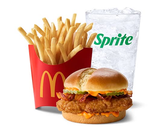 Bacon Buffalo Ranch McCrispy™ Meal