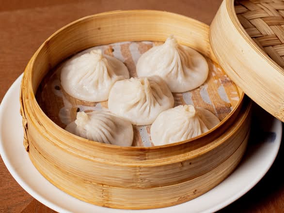 Chicken Soup Dumpling (5pcs) 鸡肉小笼包 | Postmates