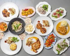 Cafe dining Enn lee
