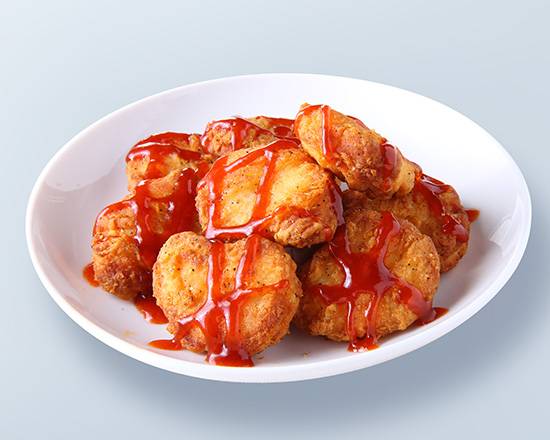 フライドナゲット8ピース(ヤンニョムソース) Fried Nuggets - 8 Pieces (Yangnyeom Sauce)
