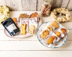 焼き菓子と紅茶のお店 cerise. 