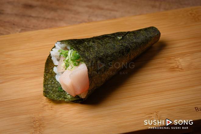 Yellowtail and Scallion Hand Roll