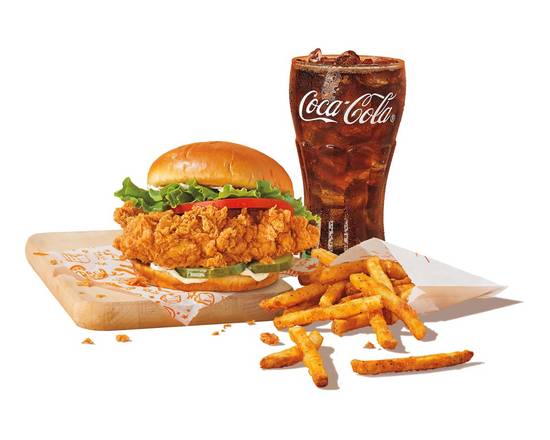 Classic Deluxe Chicken Sandwich Combo