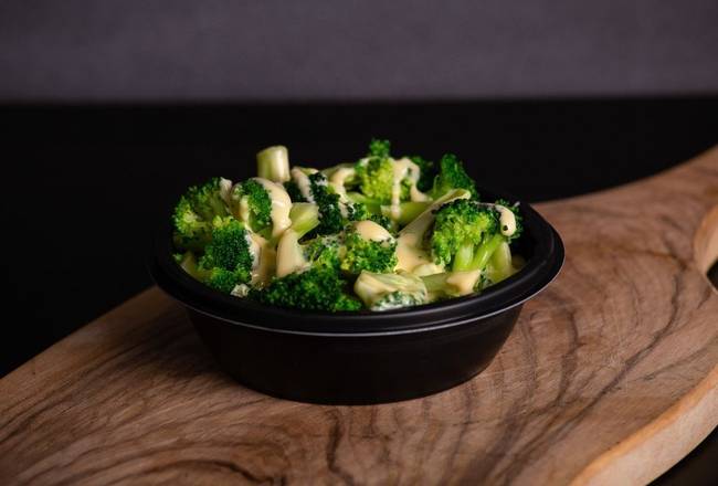 Vegan Cheesy Broccoli